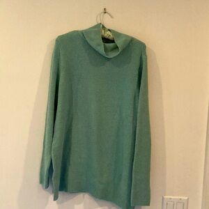 Pretty jade green loose funny neck sweater